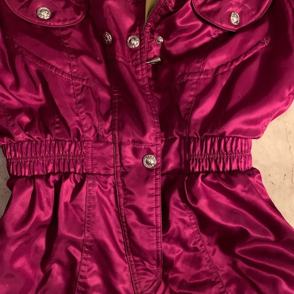 Phenix satin magenta and purple once piece snow suit with shoulder pads. Size 10 - Picture 3 of 5